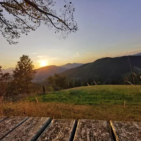 Počitniška hiša Richterberg With Sauna & Hot Tub *