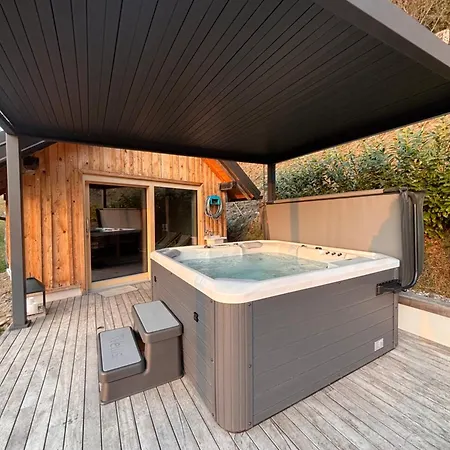 Richterberg With Sauna & Hot Tub Tatil Evi Slovenj Gradec